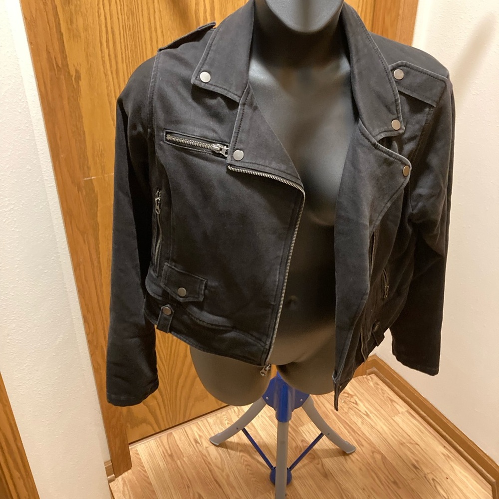 Torrid moto jacket distressed black denim